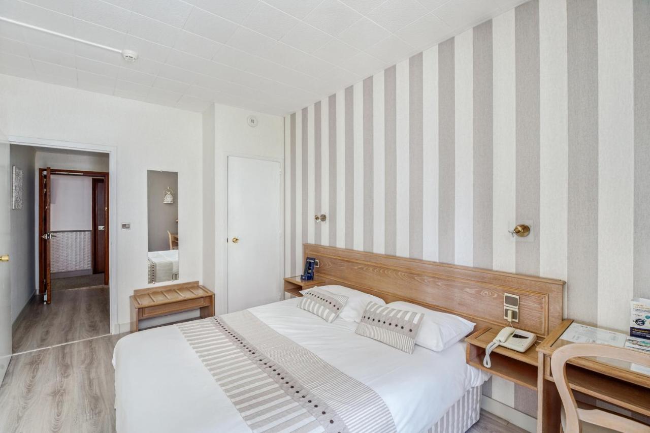 Contact Hotel Limoges - Hotel Des Deux Moulins المظهر الخارجي الصورة