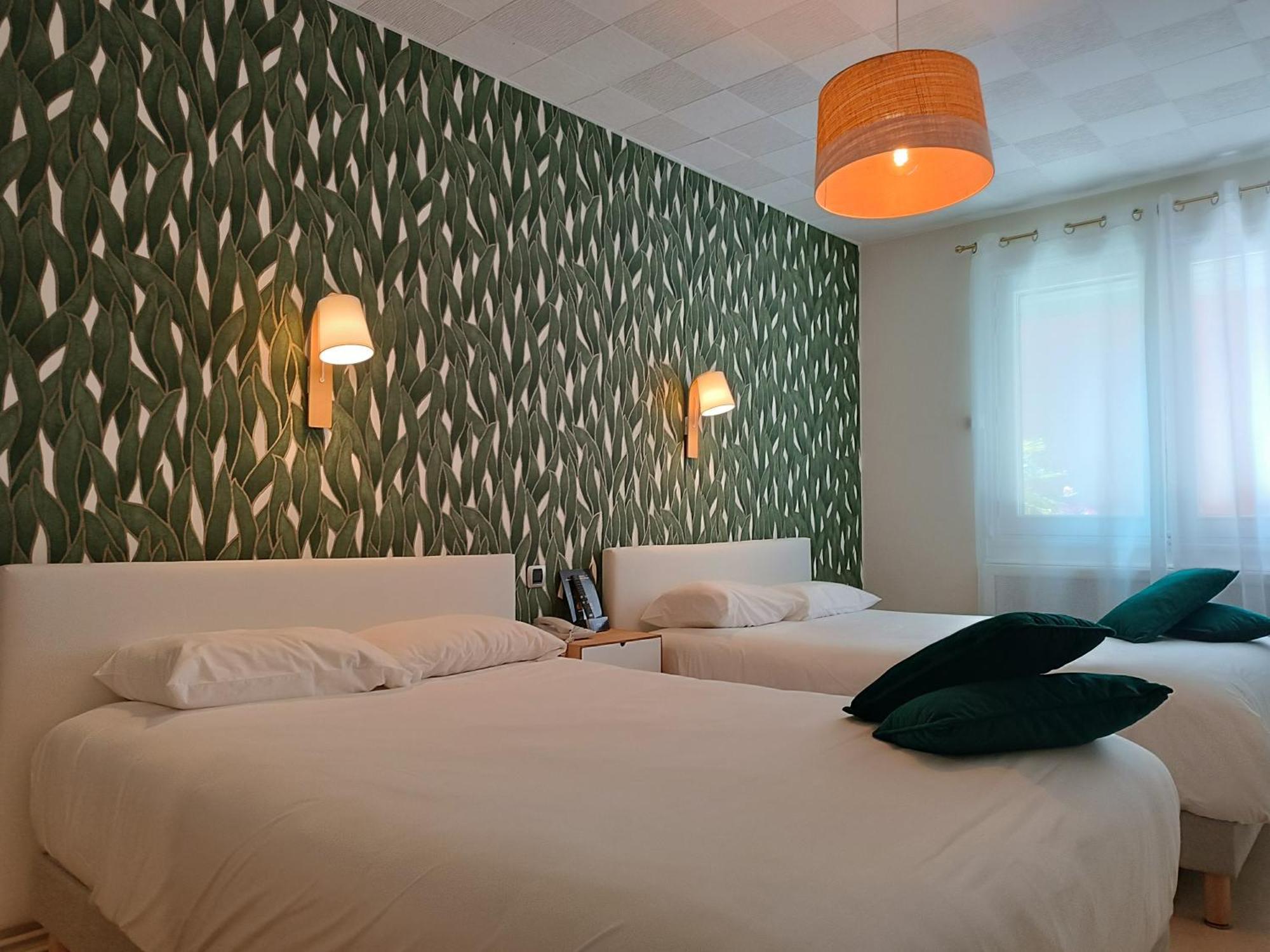 Contact Hotel Limoges - Hotel Des Deux Moulins المظهر الخارجي الصورة